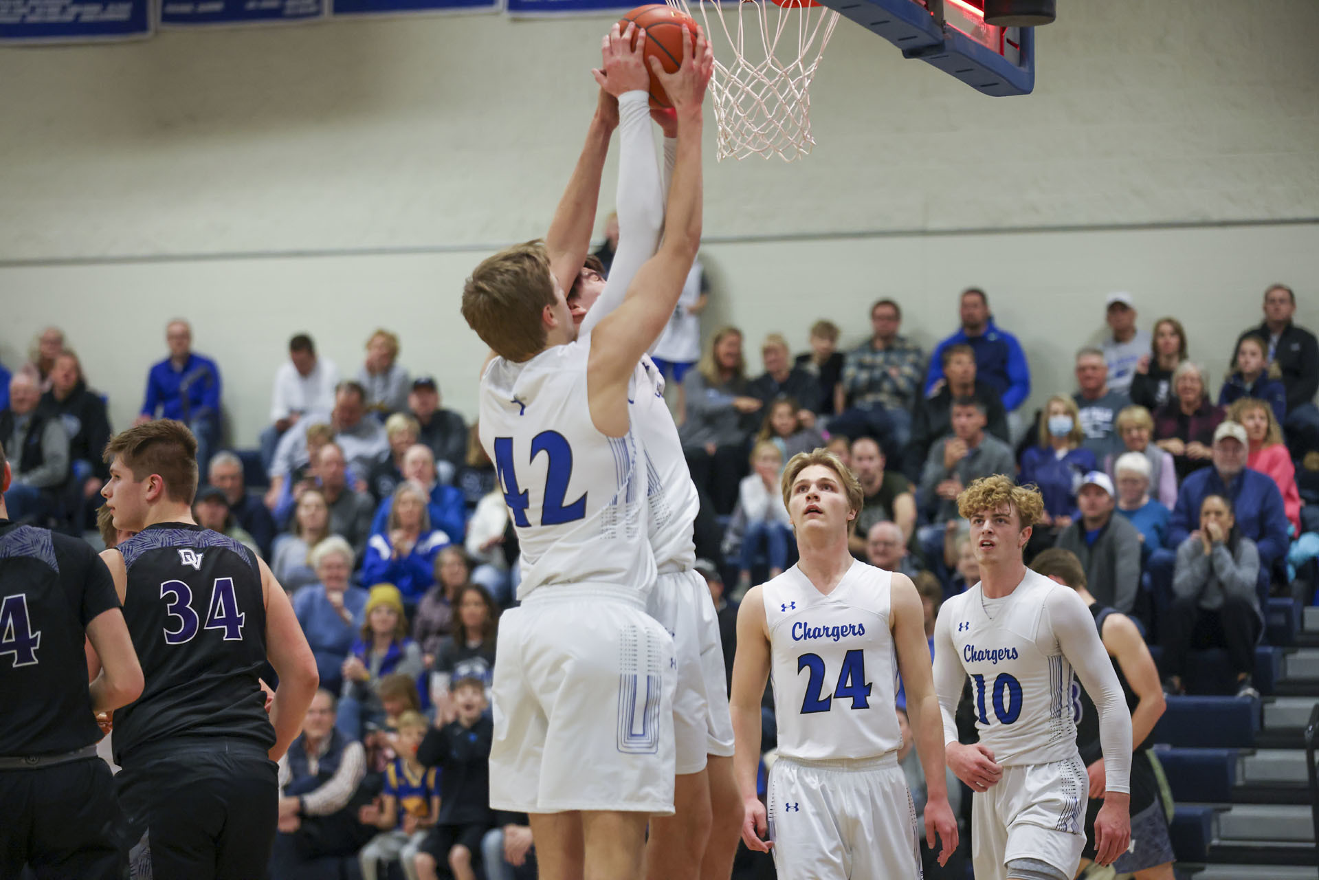 boys-basketball-sioux-falls-christian-schools